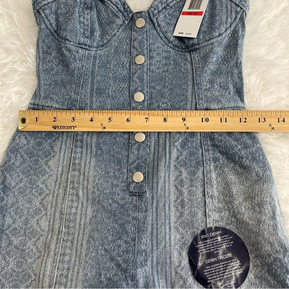 Jessica Simpson Denim Romper Women’s XS Open Back Pockets faux snap front
